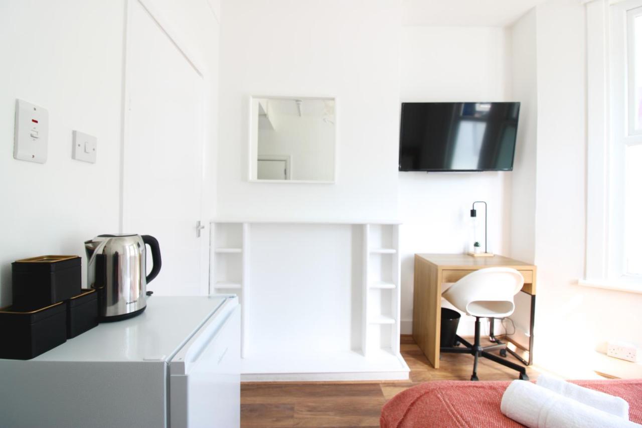 Апартаменты Lovely Studio Flats In Hackney Лондон Экстерьер фото