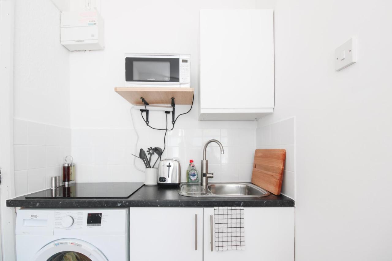 Апартаменты Lovely Studio Flats In Hackney Лондон Экстерьер фото