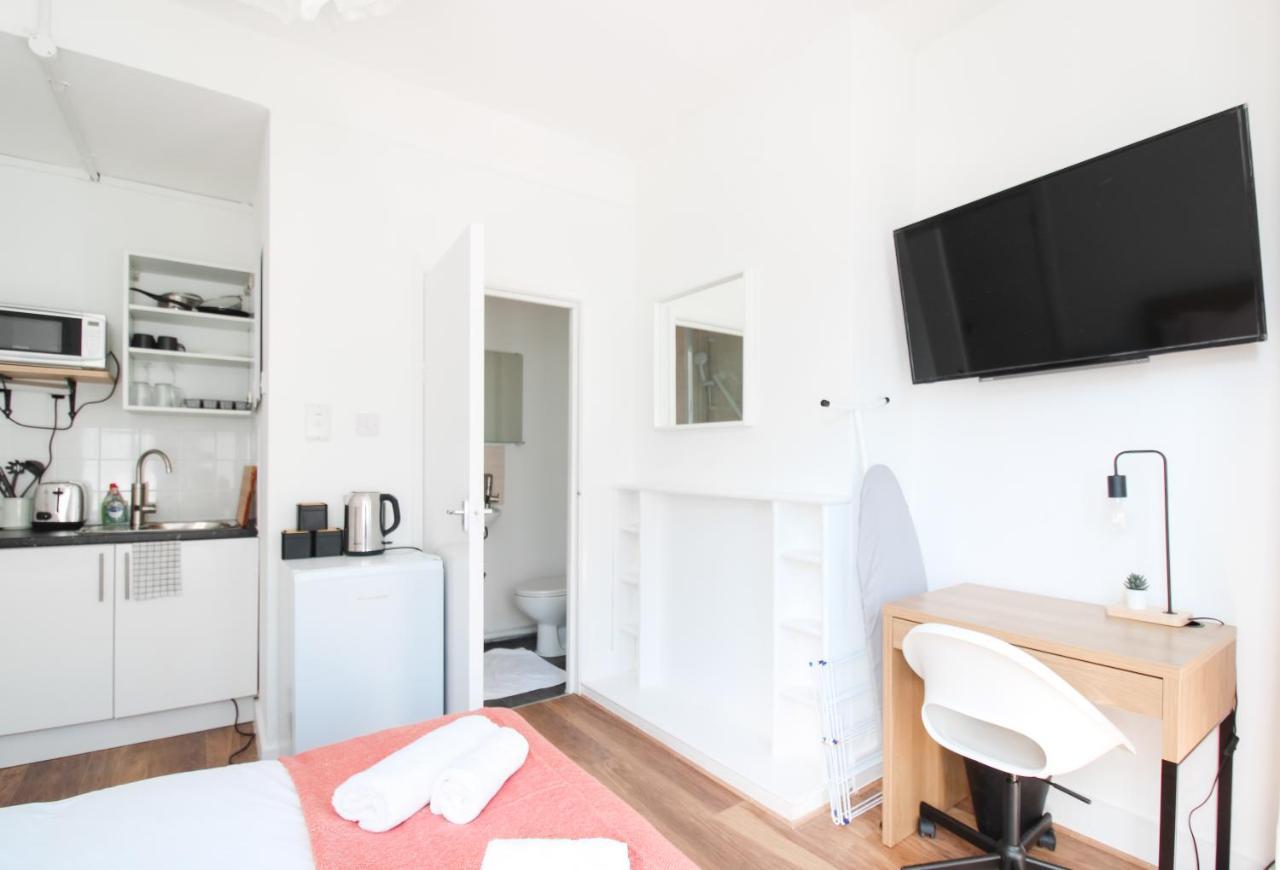 Апартаменты Lovely Studio Flats In Hackney Лондон Экстерьер фото