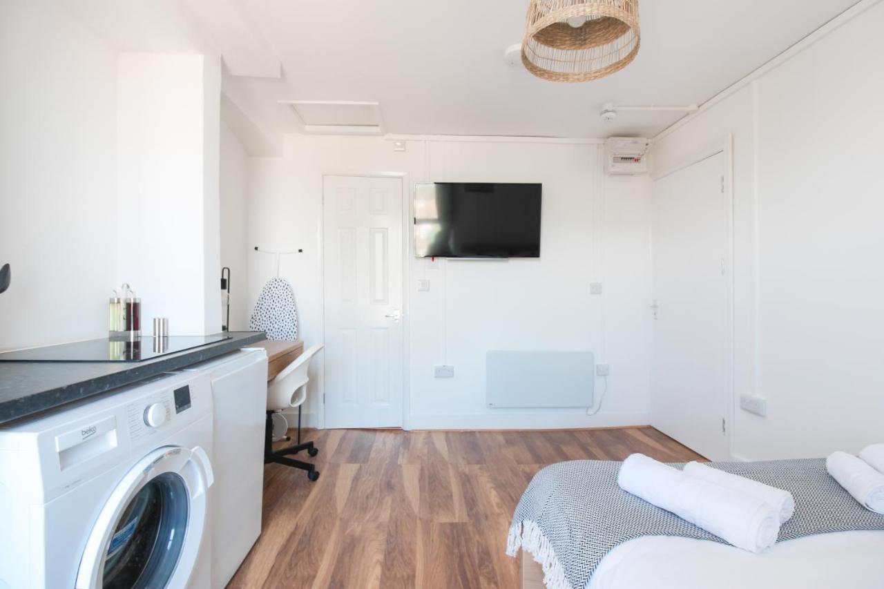 Апартаменты Lovely Studio Flats In Hackney Лондон Экстерьер фото
