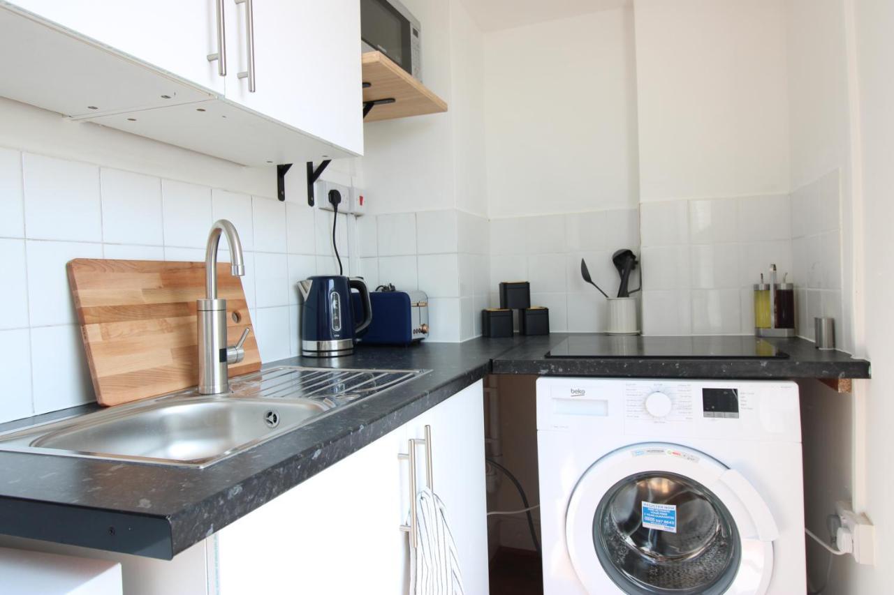 Апартаменты Lovely Studio Flats In Hackney Лондон Экстерьер фото