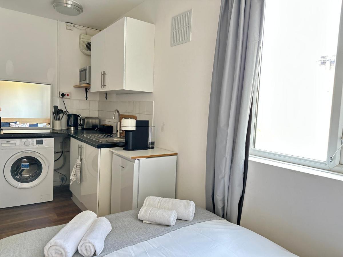 Апартаменты Lovely Studio Flats In Hackney Лондон Экстерьер фото